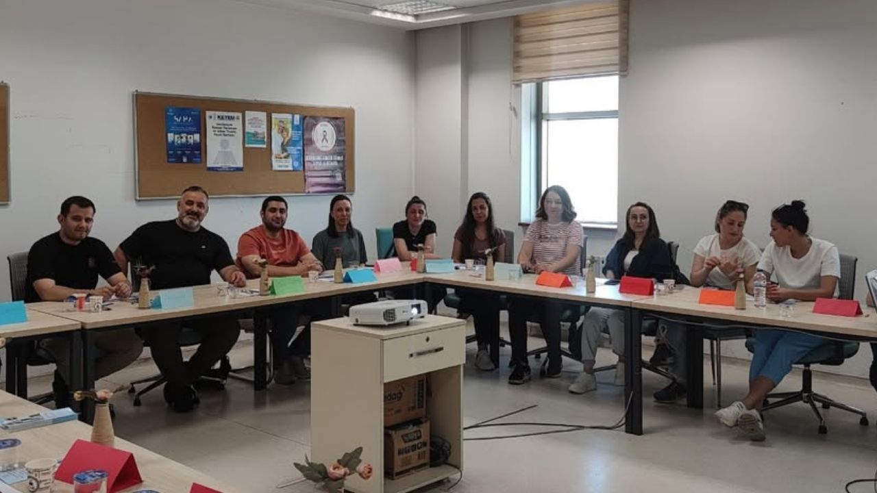 “Sağlıklı Hayat Akademisi” Eğitimleri Düzce’de Devam Ediyor