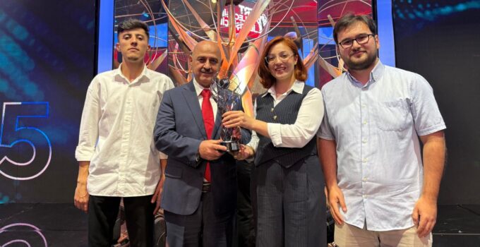 Düzce Üniversitesi Öğrencisi Sena Yılmaz, TRT Geleceğin İletişimcileri Yarışması’nda Türkiye İkincisi Oldu