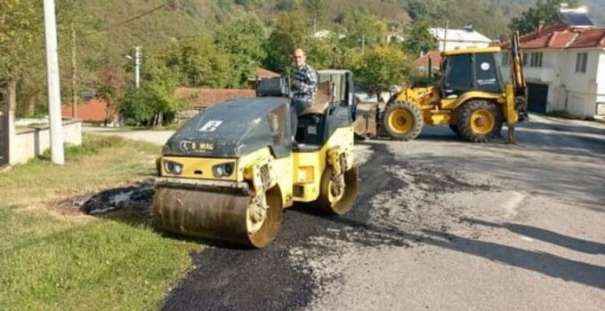 Çilimli Köylerinde Yollar Yenileniyor Hızardere ve Bıçkıbaşı’nda Bakım Tamamlandı