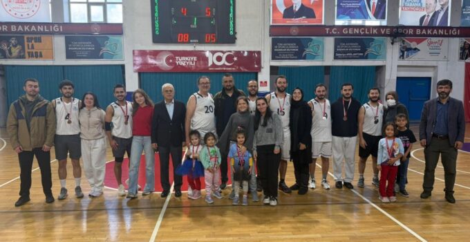 Düzce’de Kamu Spor Oyunları 3×3 Basketbol Müsabakaları Sona Erdi