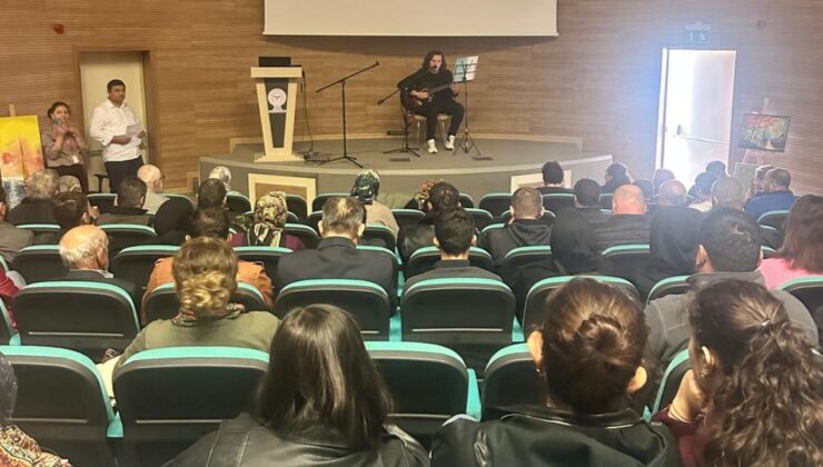 Atatürk Devlet Hastanesi’nde Müzik ve Resimle Ruh Sağlığı Kutlandı