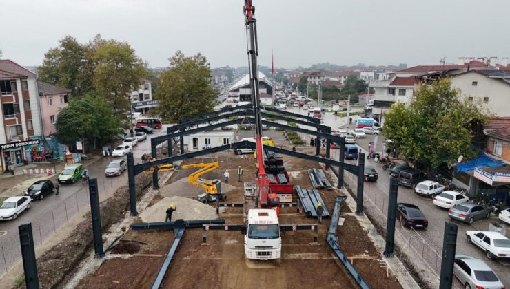 Tuhafiyeciler Kapalı Pazar Alanında Sona Yaklaşıldı
