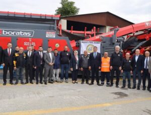 Düzce İl Özel İdaresi Filosu Güçlendi; 25 Yeni Araç ve İş Makinesi Hizmete Alındı