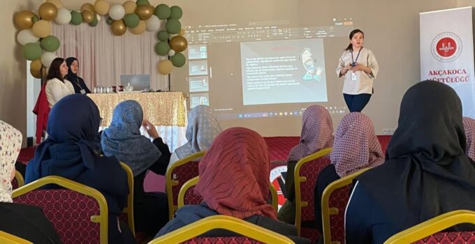 Akçakoca İlçe Sağlık Müdürlüğünden Öz Bakım ve Motivasyon Eğitimi