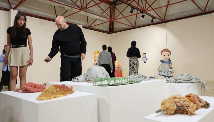 ”Çocukluk Düşleri” Kişisel Sergisi Sanatseverlerle Buluştu