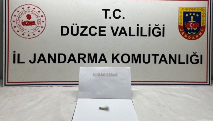 Düzce Merkez’de Jandarma Devriyesinde Uyuşturucu Ele Geçirildi