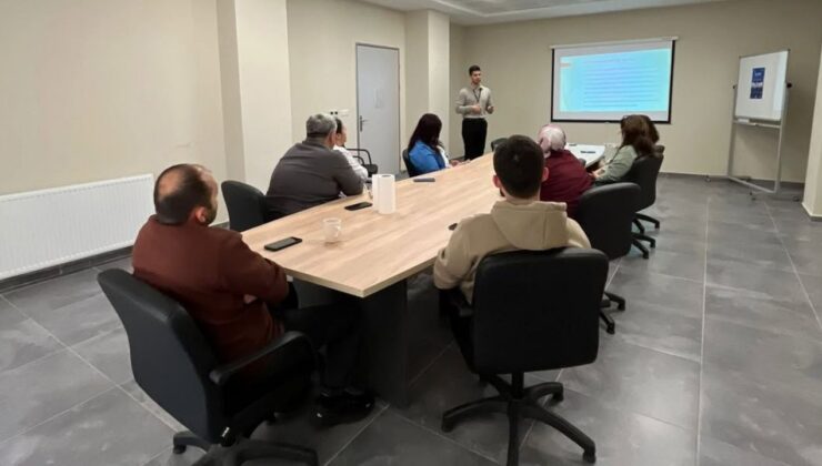 Akçakoca İlçe Sağlık Müdürlüğü Personeline ”Hasta Hakları ve Afetlerde Ruh Sağlığı” Eğitimi