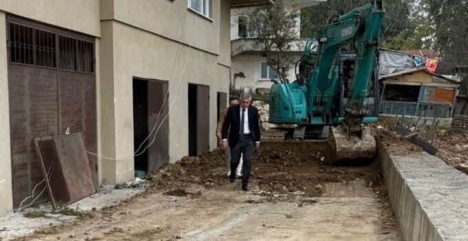 Akçakoca’da Toprak Kayması Sonrası Hızlı Müdahale Vatandaşların Güvenliği Öncelik