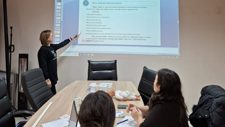 Sağlıklı Hayat Merkezi’nde Gebe Okulu ve Bebek Akademisi Eğitimleri Sürüyor