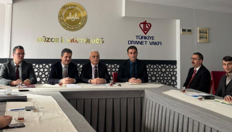 Düzce’de Manevi Danışmanlarla İstişare Toplantısı Düzenlendi