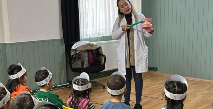 Düzce’de Kur’an Kursu Öğrencilerine Ağız ve Diş Sağlığı Eğitimi