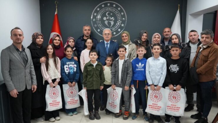 Düzce’nin Genç Yeteneklerinden İl Müdürü Arslantürk’e Ziyaret