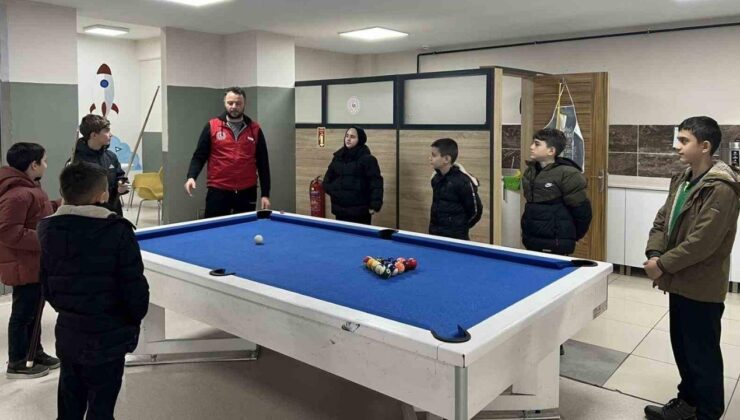 Teyfik İleri İmam Hatip Ortaokulu Öğrencileri Gençlik Merkezinde Doyasıya Eğlendi