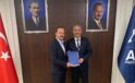 Anahtar Parti Akçakoca’da Göreve Başladı: Ayhan Kibar Mazbatasını Aldı