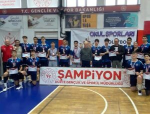 Düzce’de Gençler A Voleybol Yarı Finalleri Tamamlandı