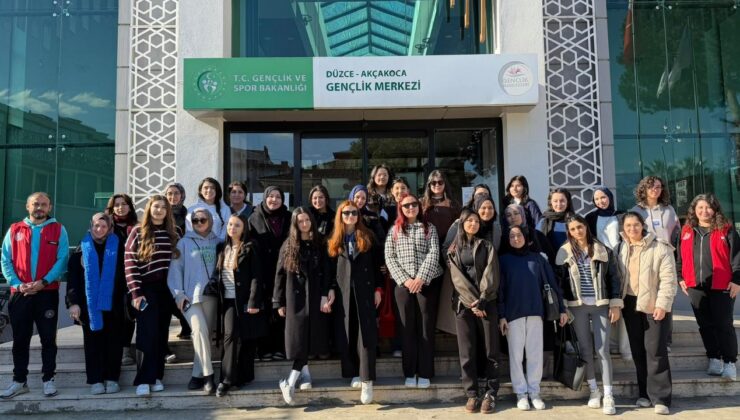 Akçakoca Gençleri Hasankeyf Medeniyet ve Kültür Kampı İçin Yola Çıktı