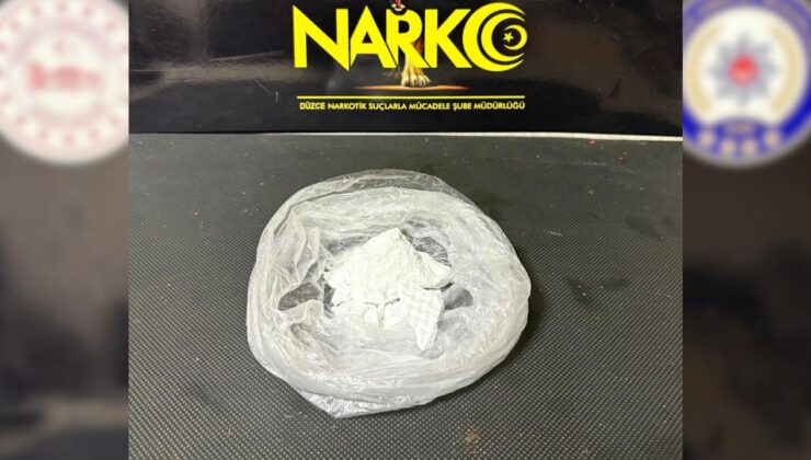 Düzce’de Uyuşturucu Operasyonu: 2 Kişi Tutuklandı