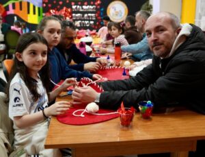 Baba–Kız El Ele, Kalpler Birlikte Attı