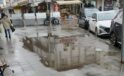 Pakekizceli İş Merkezi Önünde Su Birikintisi Esnaf ve Vatandaşı Zorluyor