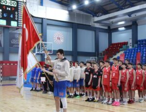 Düzce’de Yıldızlar Basketbol Yarı Finalleri Seremoniyle Başladı