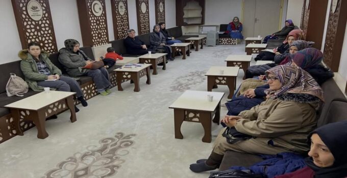 Bahçeşehir’de Veliler İçin Etkili İletişim Atölyesi Düzenlendi