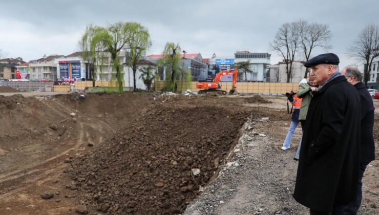 Düzce’de Anıt Eser Kültür Evi İçin İlk Kazma Vuruldu