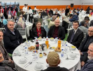 Çilimli’de Ramazan Sofrası Roman Hemşehrilerle Kuruldu