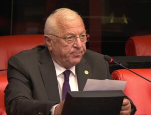 Vekil Talih Özcan: “Madenciler Kendi Çocuklarına Ekmek Götüremiyor”