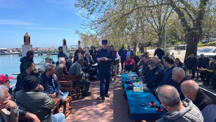 Akçakoca’da Balıkçılara Yönelik Bilgilendirme Toplantısı Düzenlendi