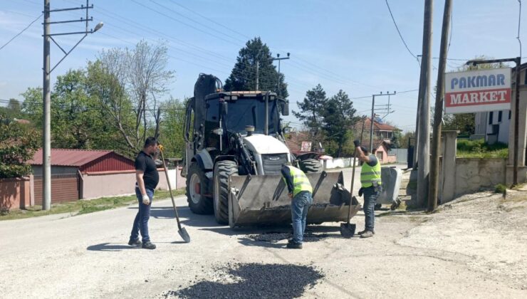 Kemeryanı Köyü’nde Asfalt Yama Çalışmaları Tamamlandı