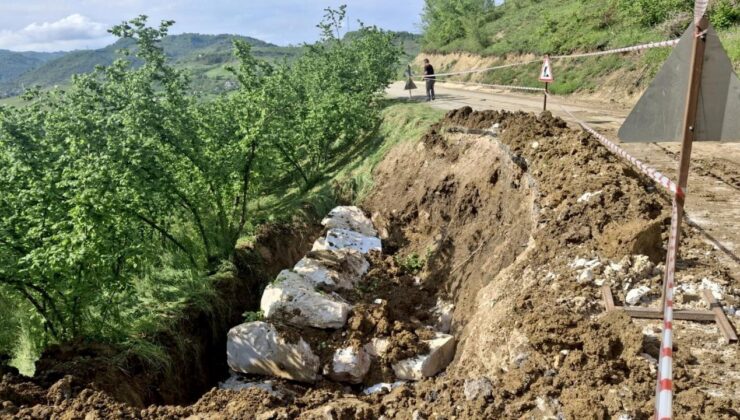 Yığılca Sarıkaya Köyü’nde Heyelan Sonrası Yol Güvenliği Çalışmaları Sürüyor