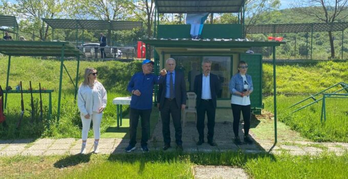 Müdür Arslantürk Elmacık Atıcılık Poligonu’nda Sporcularla Buluştu