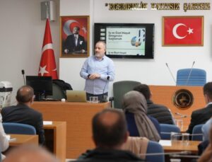 Düzce Belediyesi Personeline “Stres Yönetimi ve Dayanıklılık” Eğitimi Verildi