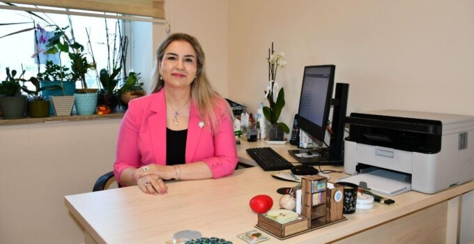 Prof. Dr. Gökşin Cihan’dan Çarpıcı Uyarı: “Sigara Her Yıl İki Kez Asrın Felaketi Yaşatıyor”