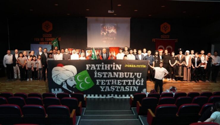 Düzce’de İstanbul’un Fethi Coşkuyla Kutlandı