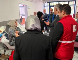 Düzce Kızılay İyiliğe Öncülük Etmeye Devam Ediyor