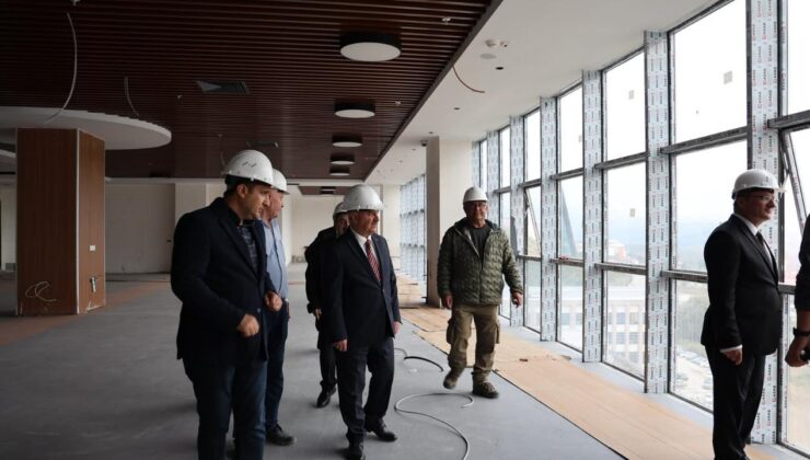 Rektör Sözbir, Düzce Üniversitesi Kütüphane İnşaatını İnceledi